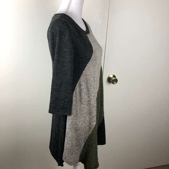 SOPHIA + ZEKE TUNIC SWEATER ASYMMETRICAL HEM SZ M - Picture 2 of 6